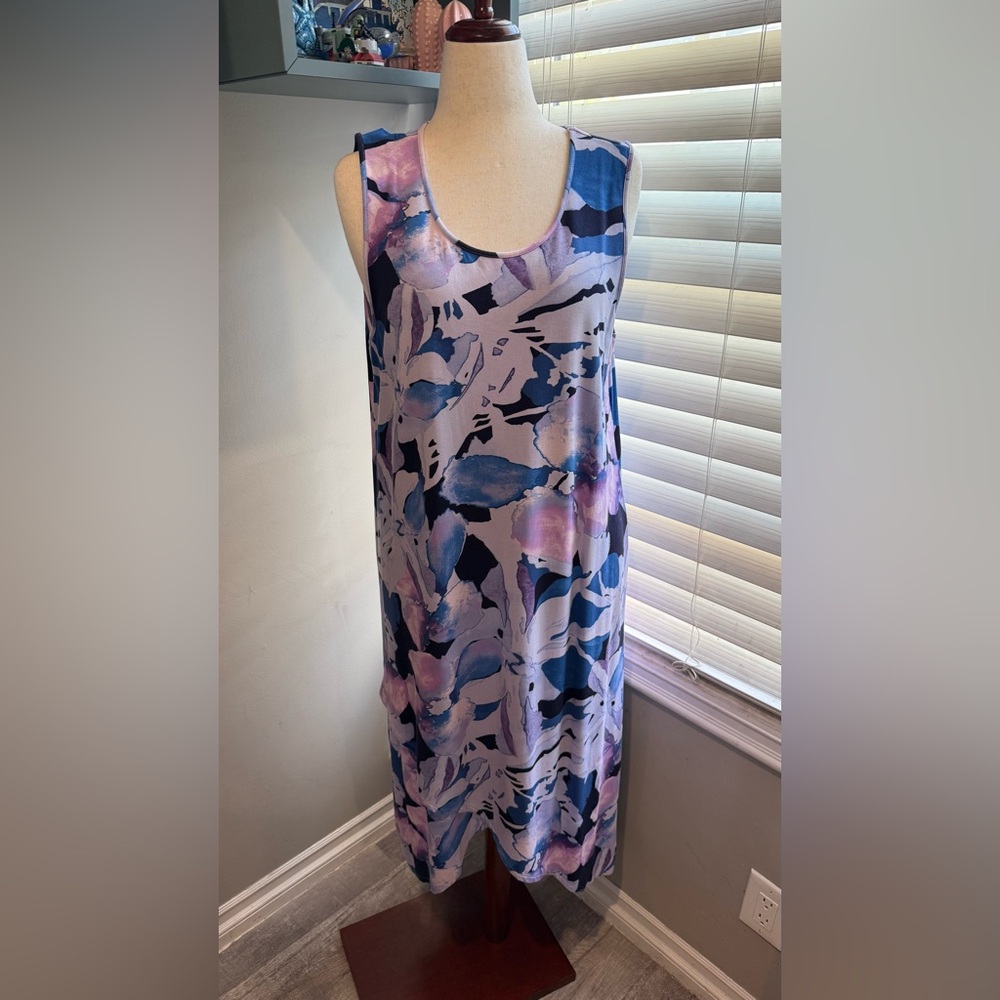 Chicos Floral Abstract Sleeveless Dress in Blue‎ and Purple